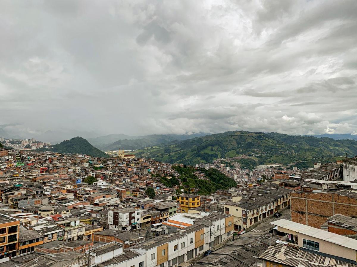 Hotel Casa Yaripa Manizales Exteriör bild